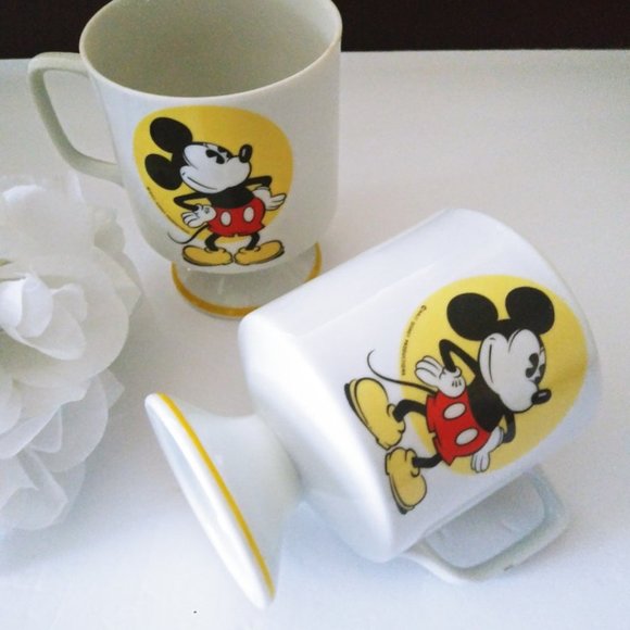 Disney Pedestal Vintage Coffee Mug Set - Picture 4 of 8
